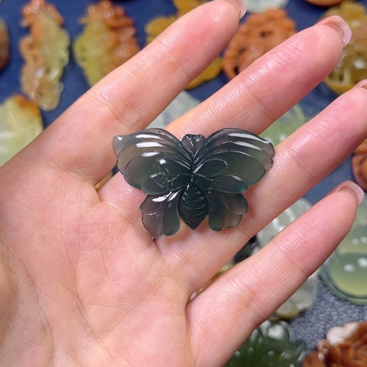 蛇纹石玉未镶嵌吊坠(赠链)君*姐