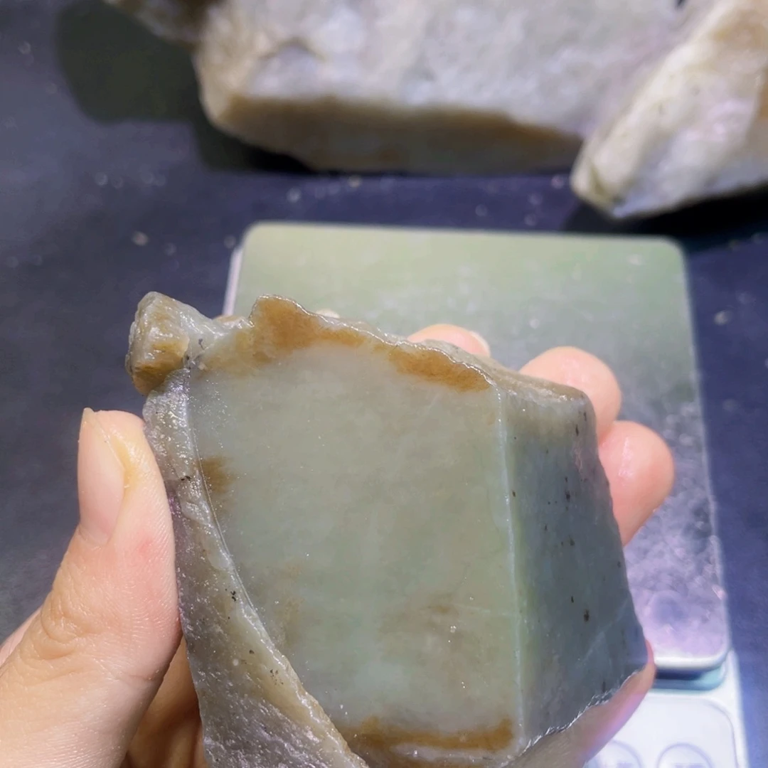 未镶嵌和田玉珠宝半成品