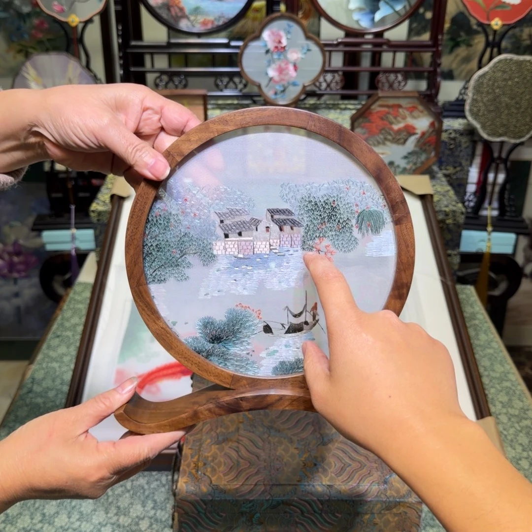 刺绣手工苏绣工艺制作技艺精湛