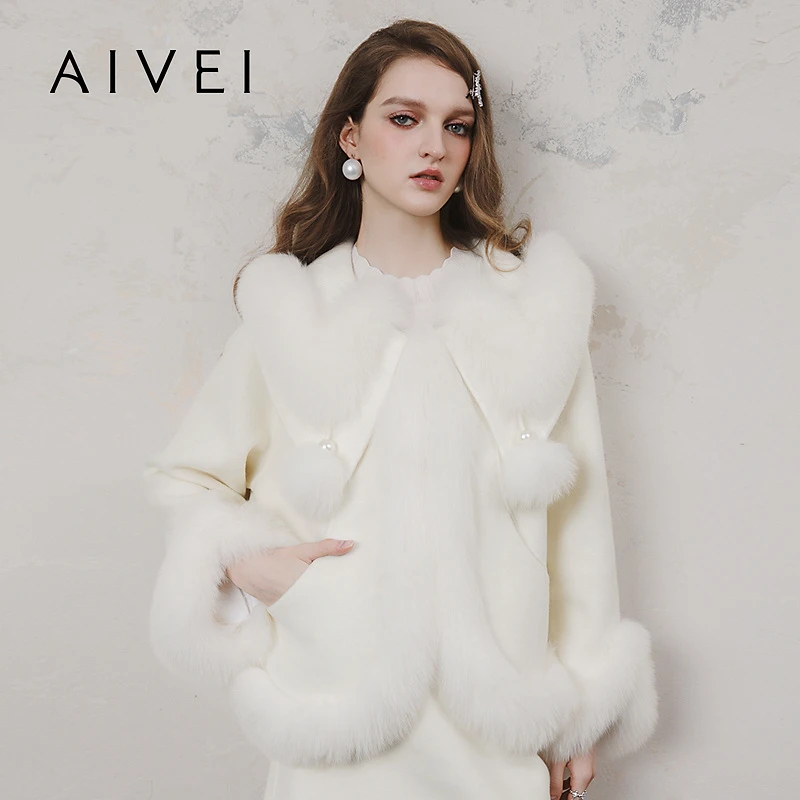 AIVEI欣贺艾薇冬季超仙富家千金风白色毛呢外套R767807A