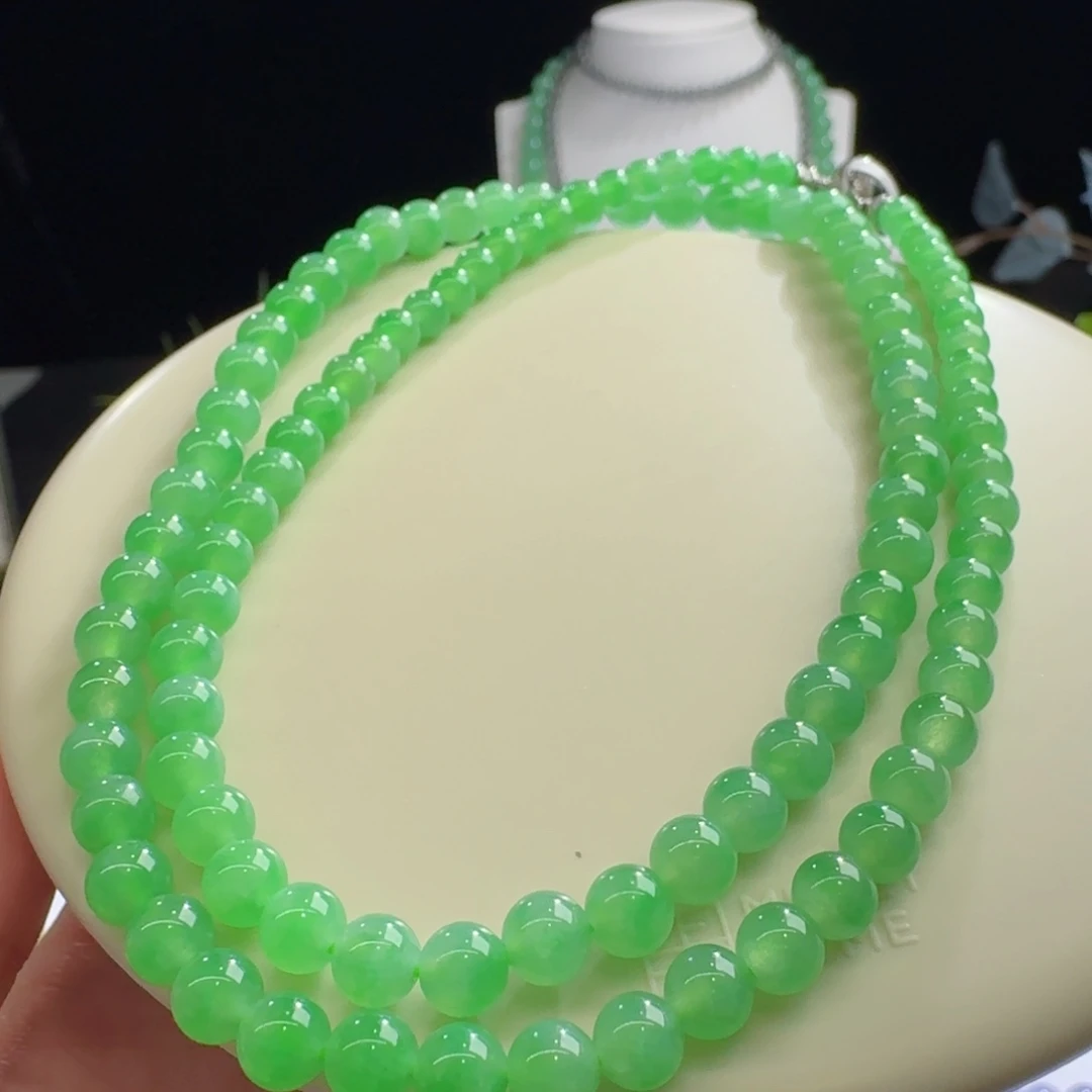 颈饰未镶嵌翡翠冰鲜阳绿项链卡4.7-6.4mm