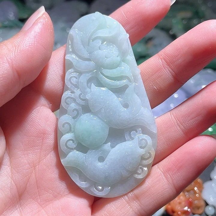 颈饰未镶嵌翡翠天