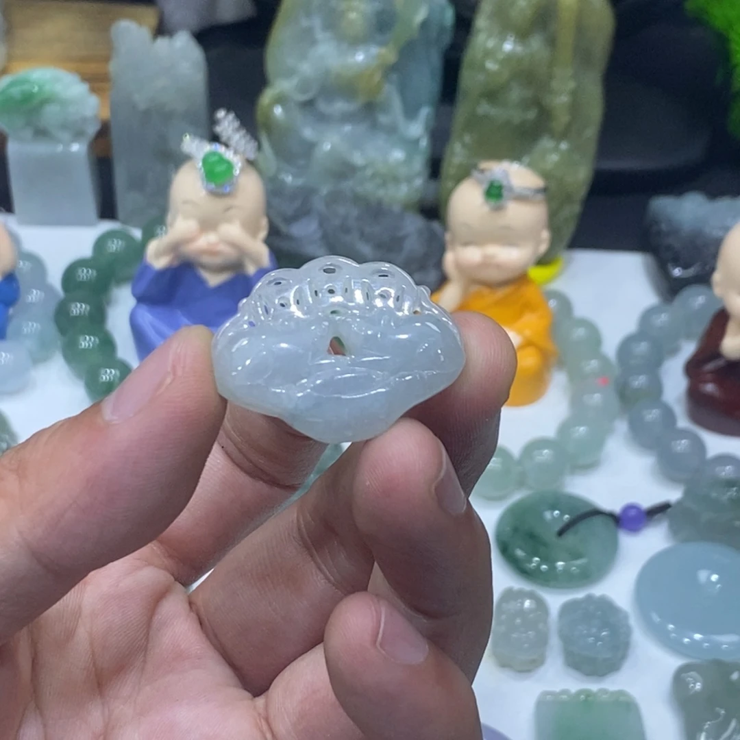 翡翠未镶嵌吊坠(不含链)老鼠