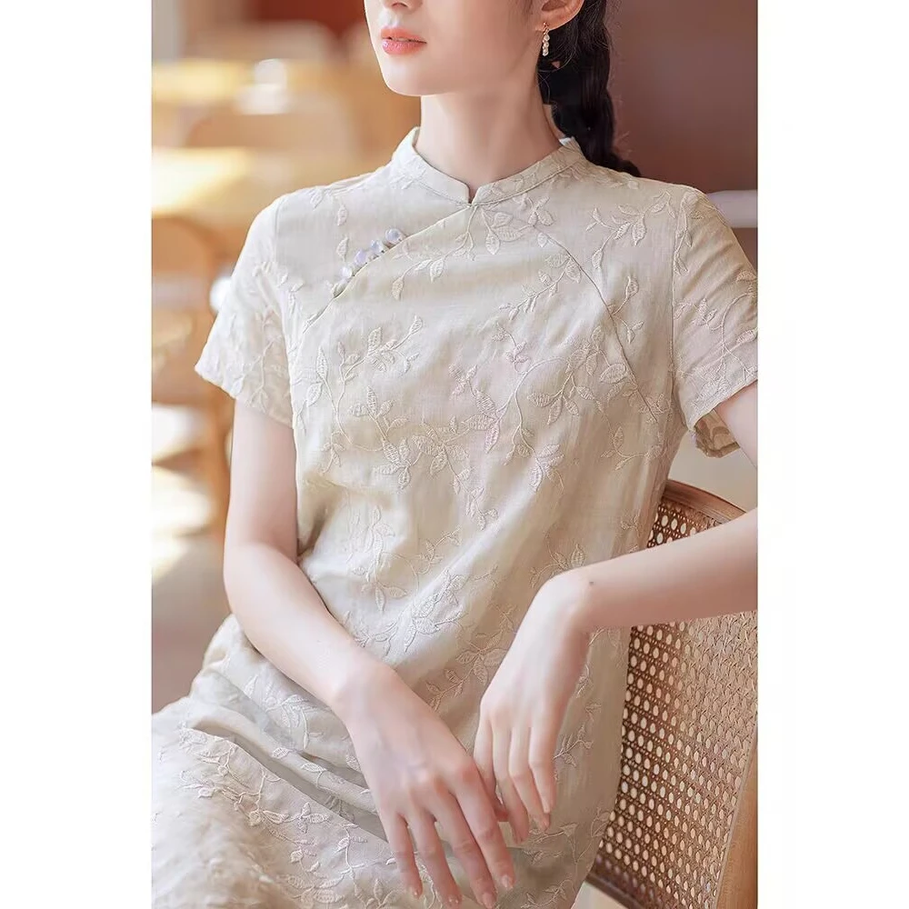 刺绣工艺别致旗袍夏季新款中式改良棉麻高端连衣裙气质小个子白色