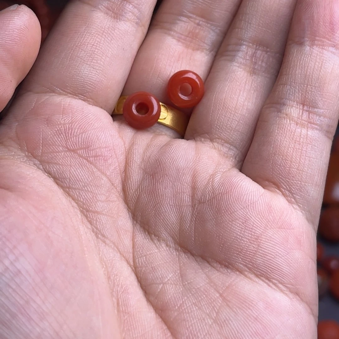 南红玛瑙手链未镶嵌荔*