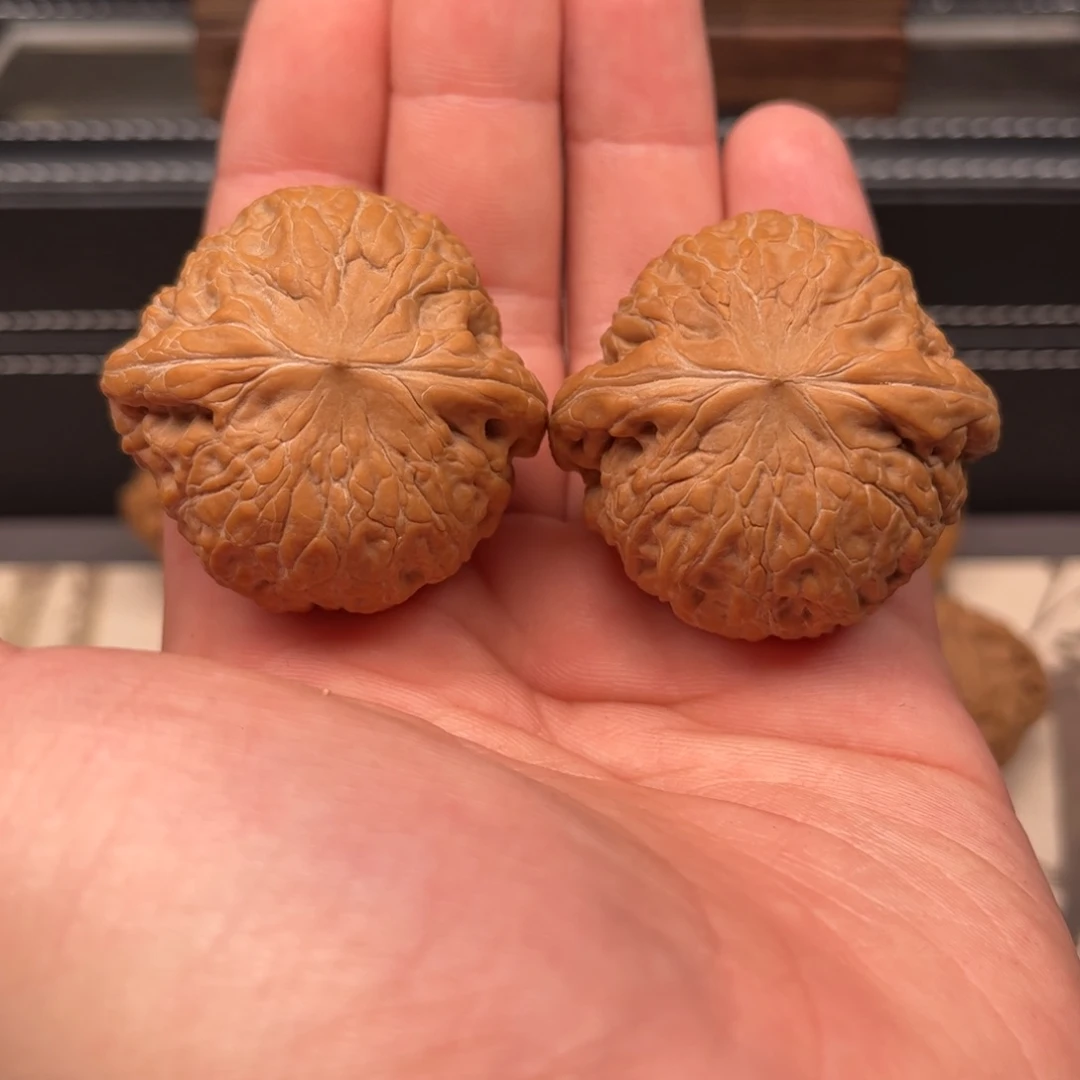 文玩核桃吊坠42铁锤