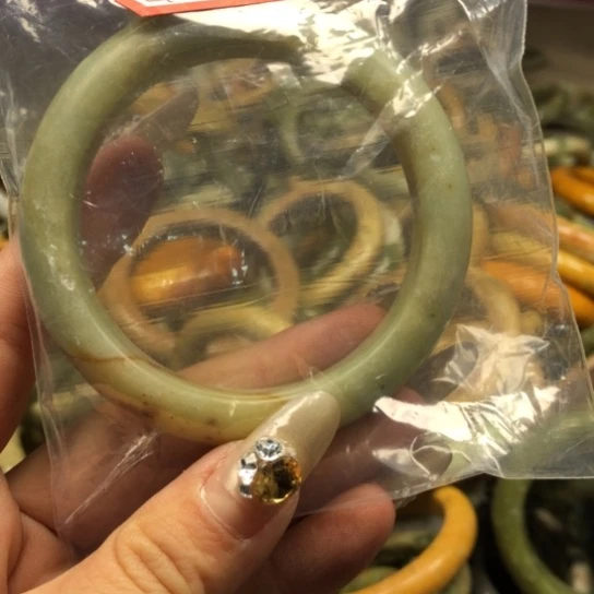 未镶嵌蛇纹石玉手镯轻*