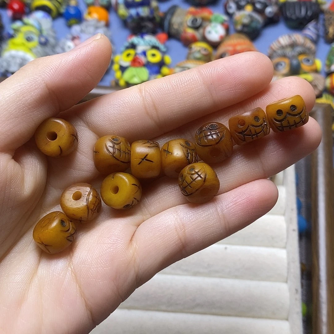 琉璃颈饰随机四颗053