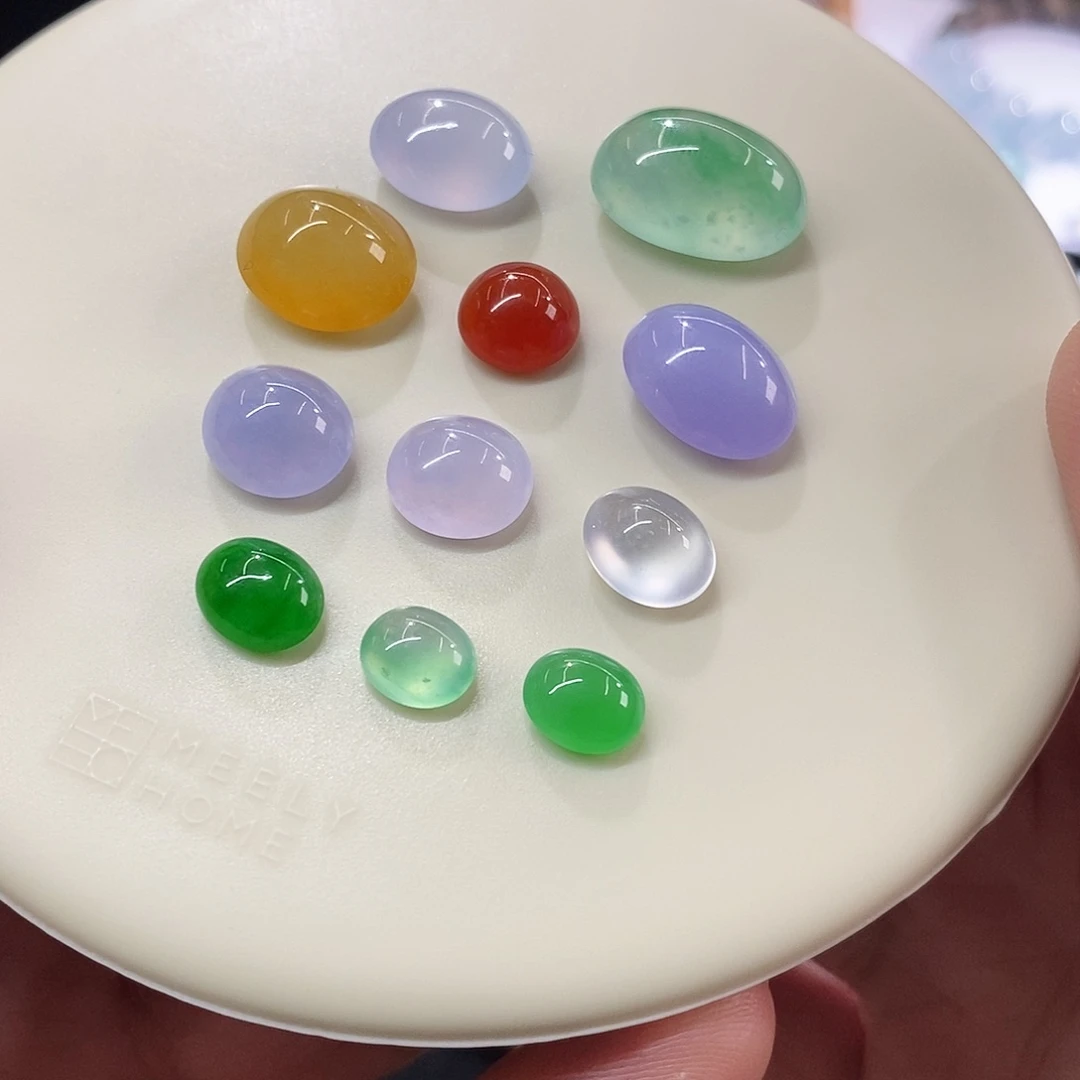 颈饰未镶嵌翡翠每个不同价，发其一