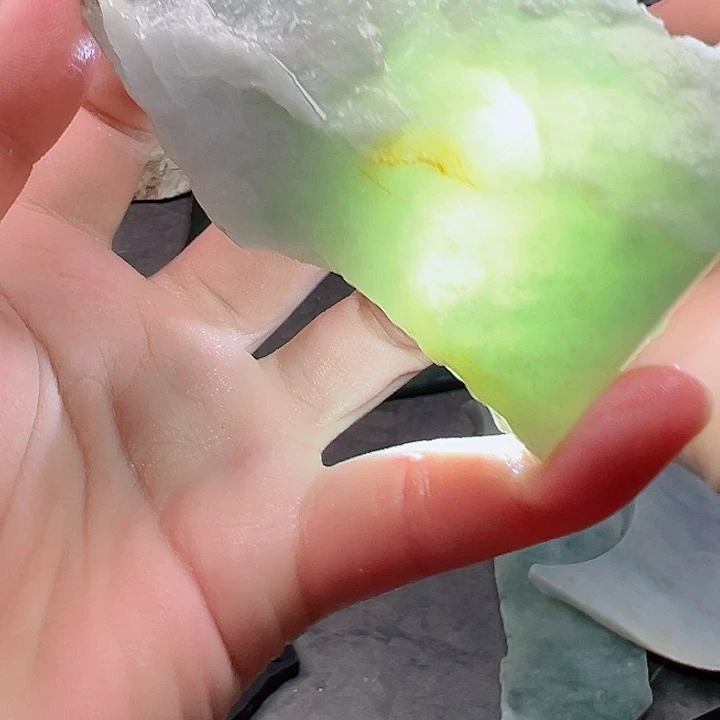 翡翠未镶嵌颈饰纯天然缅甸翡翠