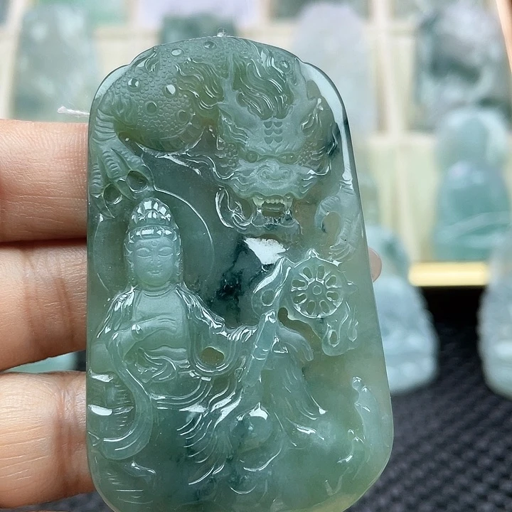 颈饰未镶嵌翡翠天然翡翠御龙观音