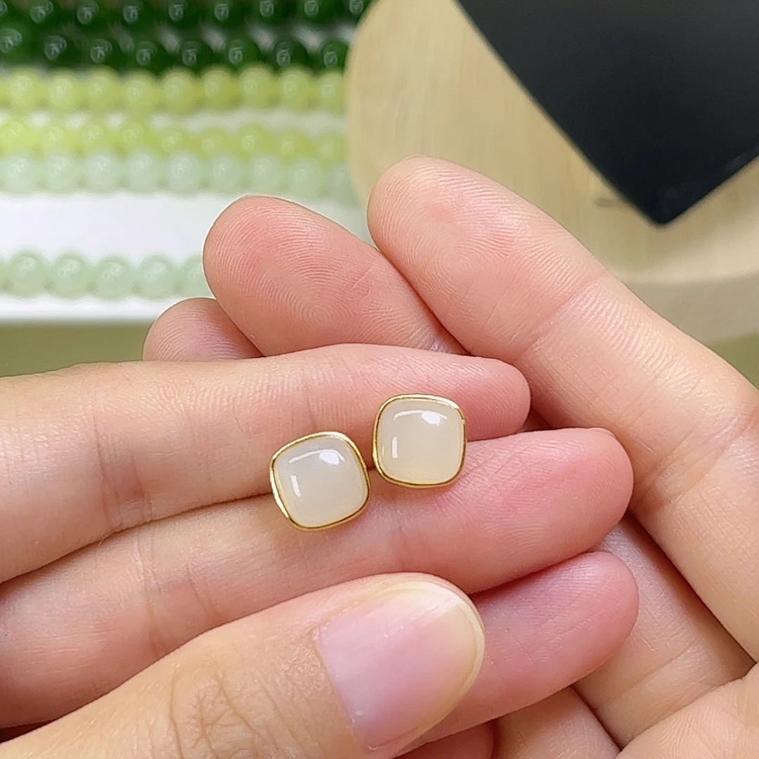 和田玉银S925镶嵌耳饰