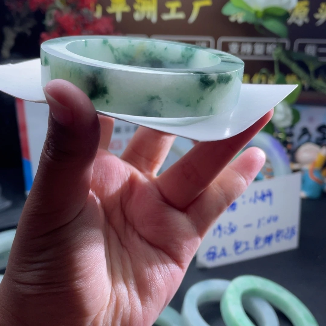 小***雨定制翡翠未镶嵌正圈