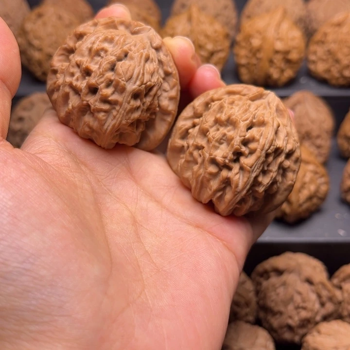 核桃手串/手链陈*云三角白