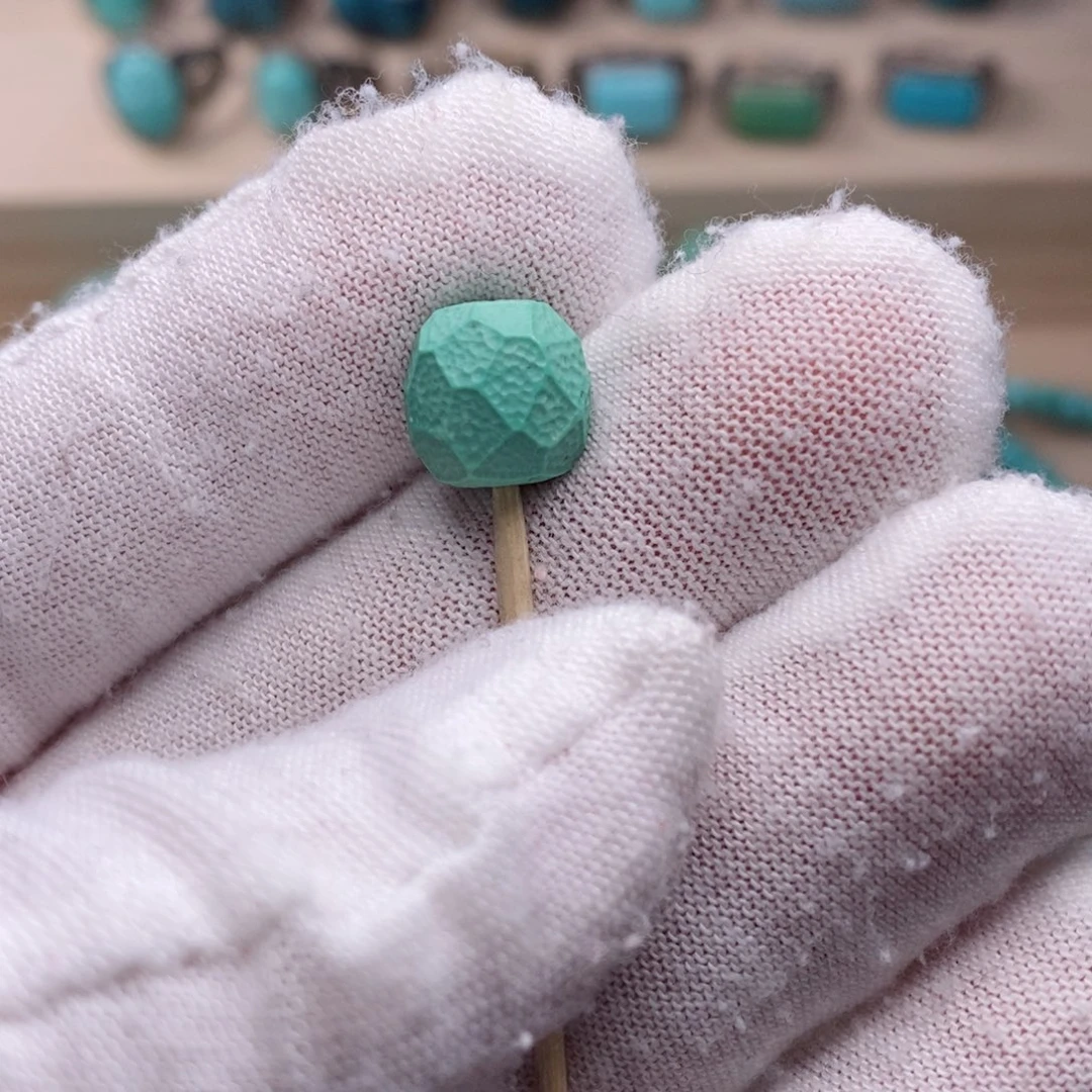 绿松石挂件未镶嵌