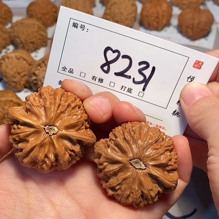 大叶紫檀（黑酸枝木类）宫灯44尺8231号