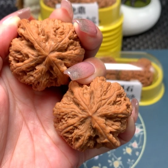 【闪购商品】吊坠文玩核桃血***45-30245-1