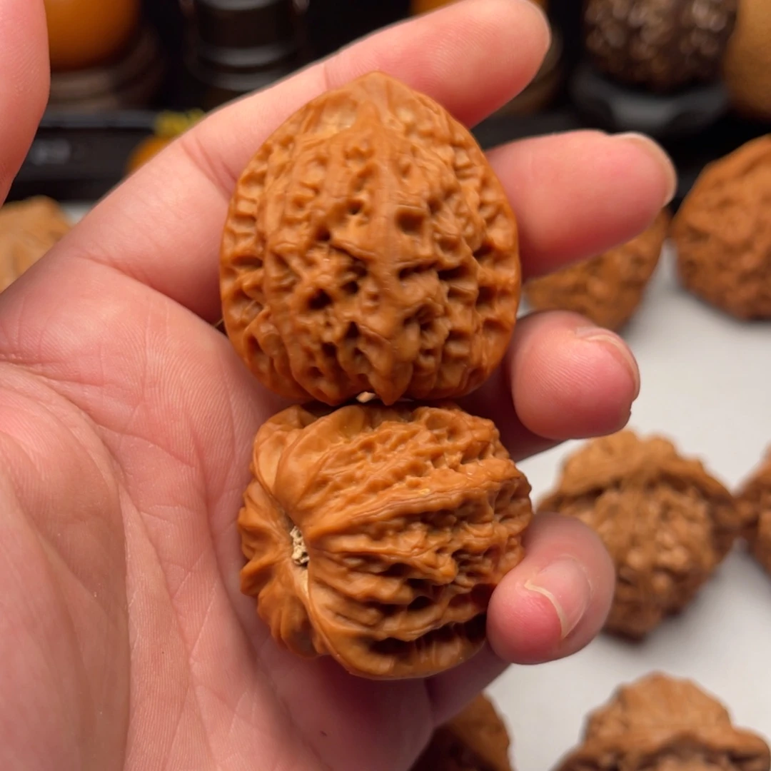 倦***容吊坠文玩核桃佛肚