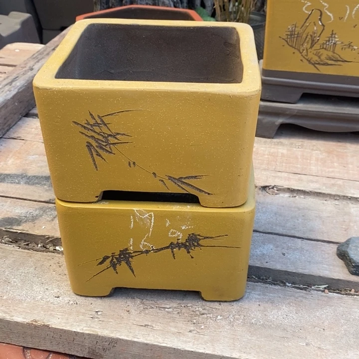 紫砂花盆自己的号码牌