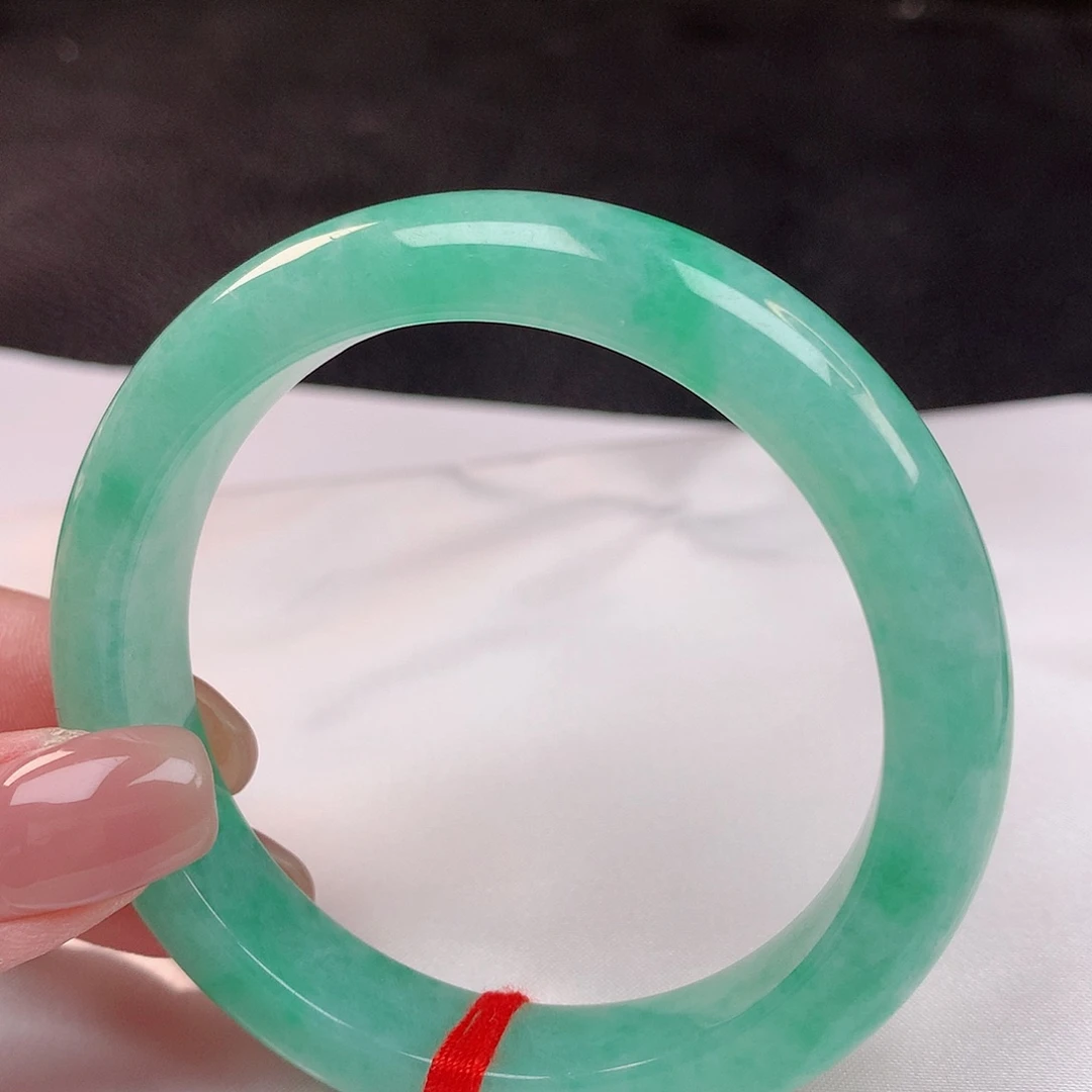 【闪购商品】未镶嵌手镯翡翠55