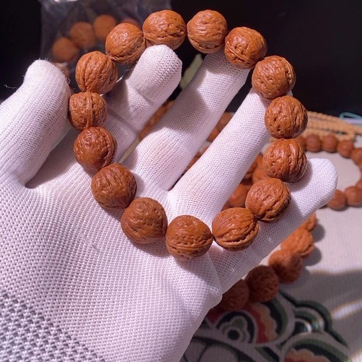 文玩核桃手串墨****?…………