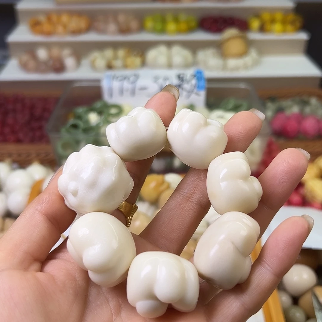 菩提根/象牙果手串瑕疵羊头汗手捻1条有裂