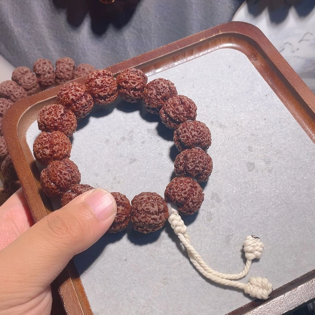 手串金刚菩提枫****强蜂王