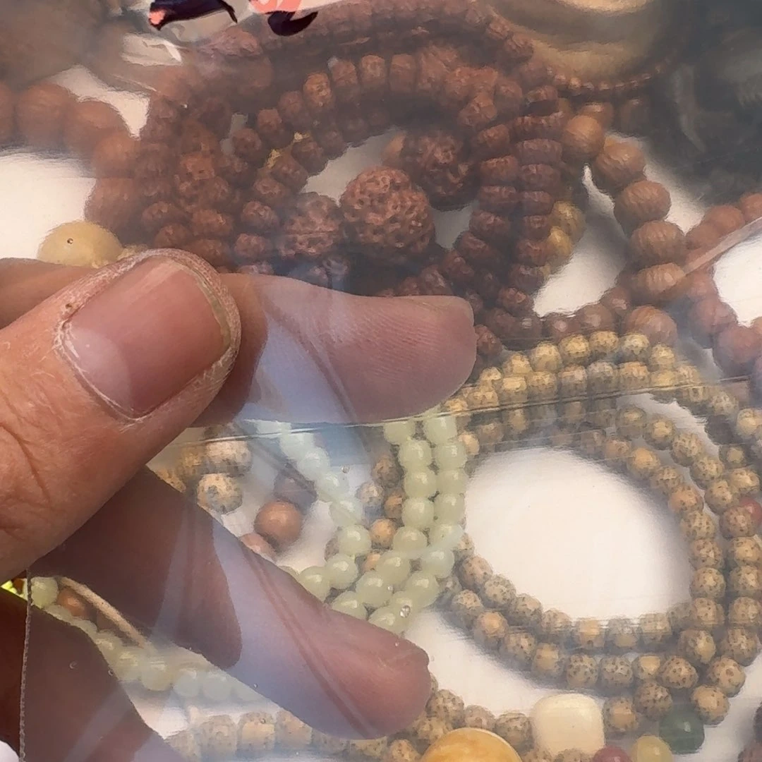 未镶嵌蜜蜡裸石哈****嘎哈哈哈哈我也