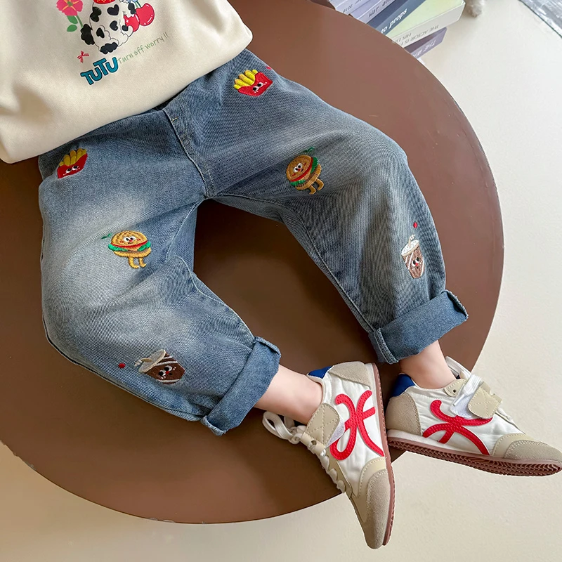 儿童牛仔裤春秋款时髦女宝宝休闲裤子卡通洋气女童长裤韩版小女孩