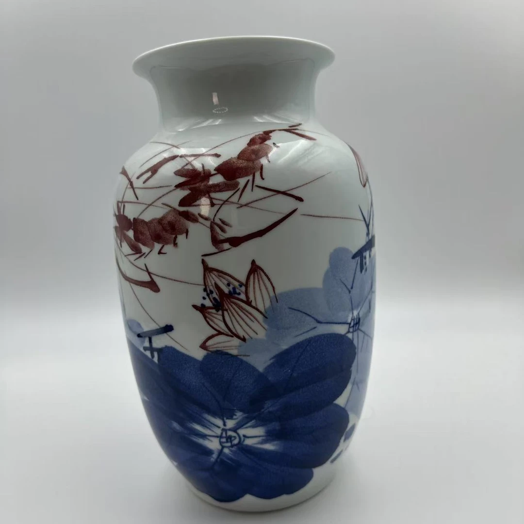 【青花国语】景德镇纯手工手绘虾趣莲花赏瓶