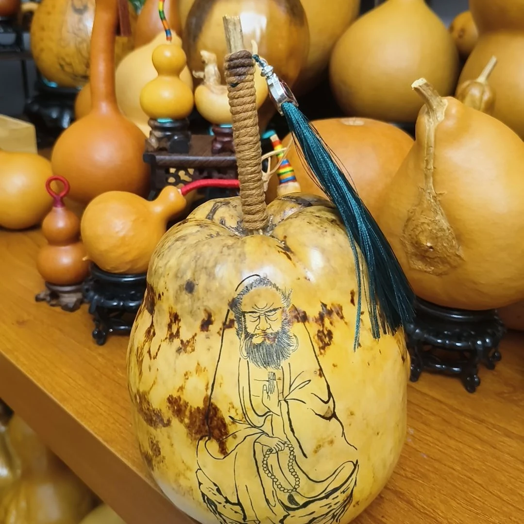S***n一个莲花头葫芦你好啊