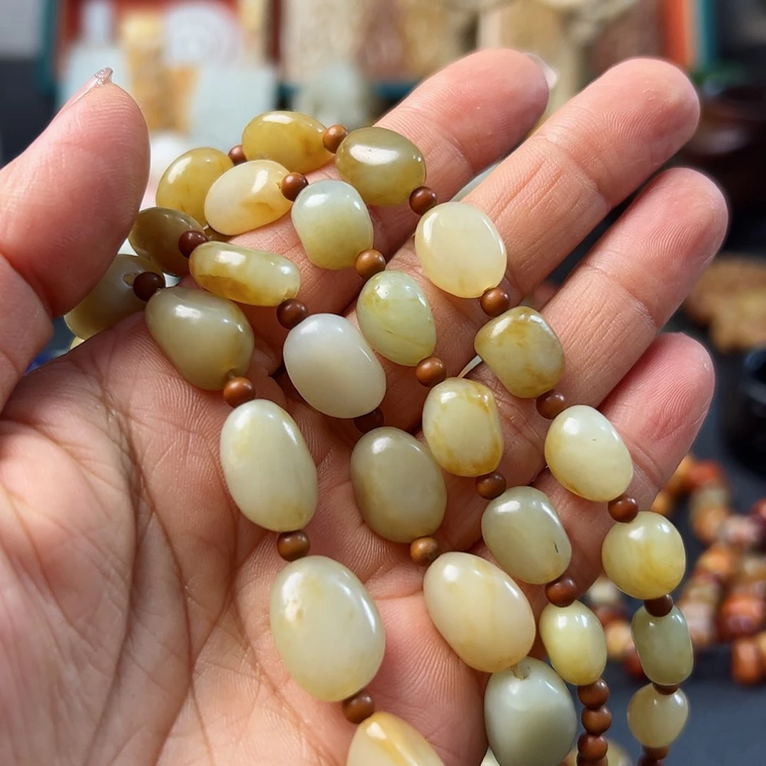 未镶嵌和田玉（糖玉）挂件阿*