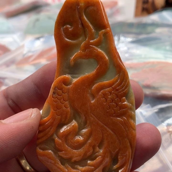 翡翠未镶嵌颈饰保真天然A货翡翠