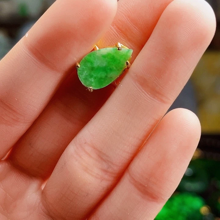 翡翠银S925镶嵌颈饰多样性