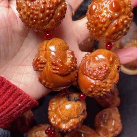【闪购商品】手串/手链橄榄核35左右金蝉手持