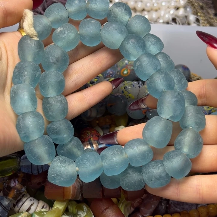 玻璃颈饰7350 福利一条