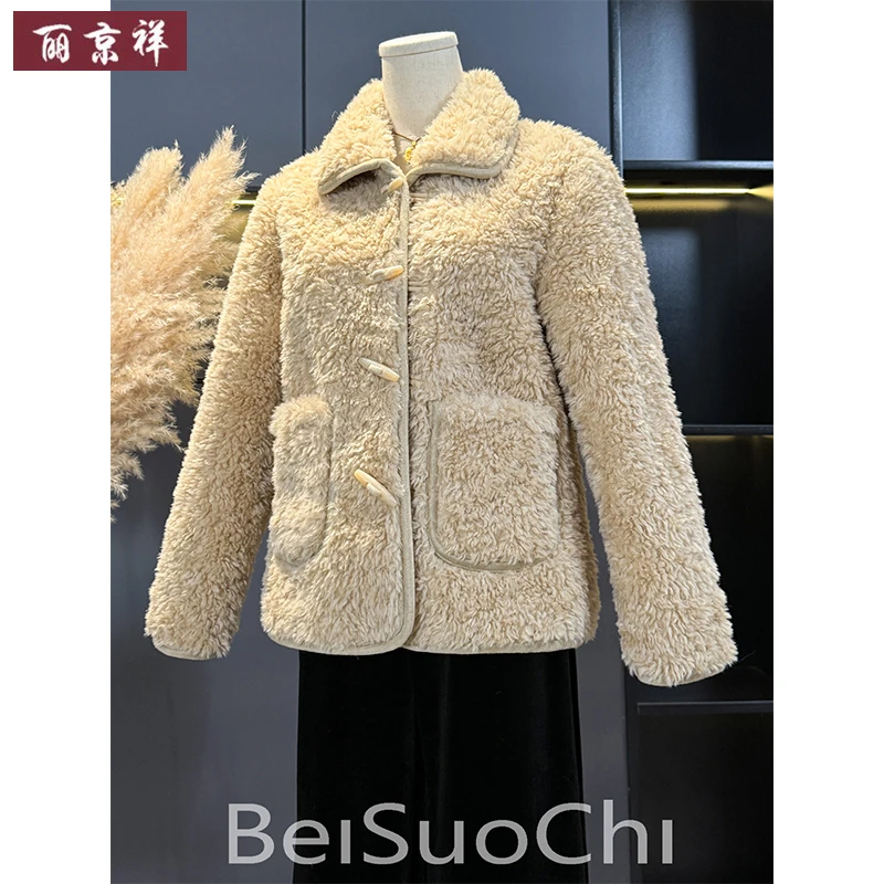 妈妈冬装翻领加绒加厚羊羔毛外套中年女士皮毛一体短款毛绒外套