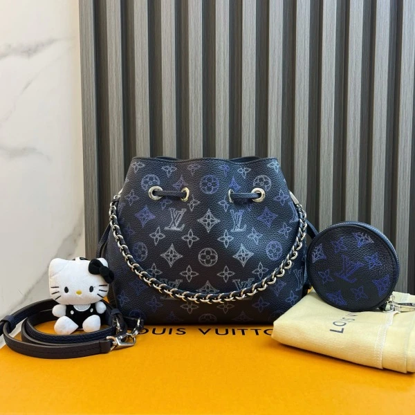 95新/路易威登/妃鱼/单肩包/市场价99999/250508YX0041