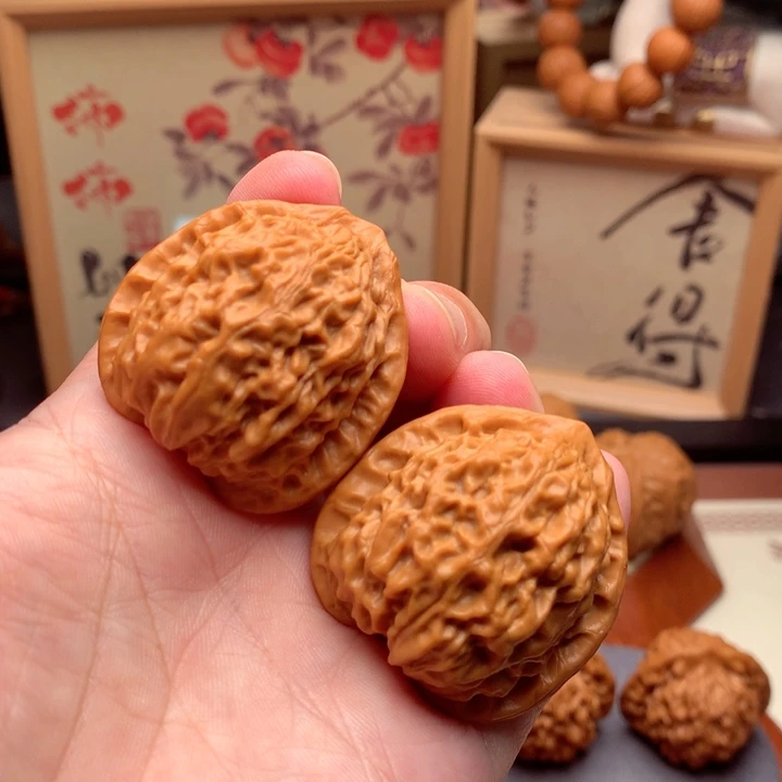 文玩核桃把件金牛全品  1号