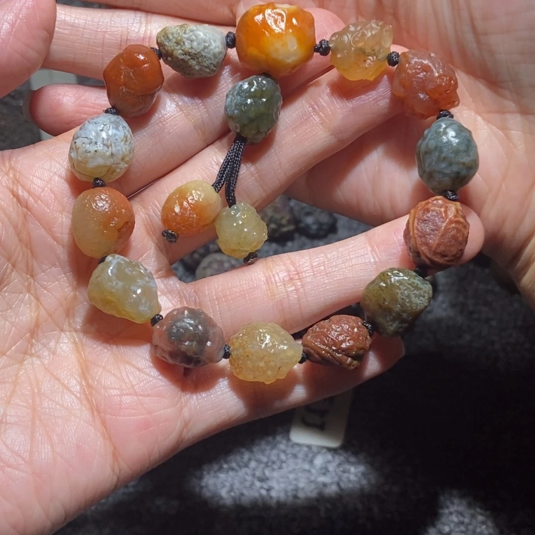 玛瑙/玉髓未镶嵌颈饰