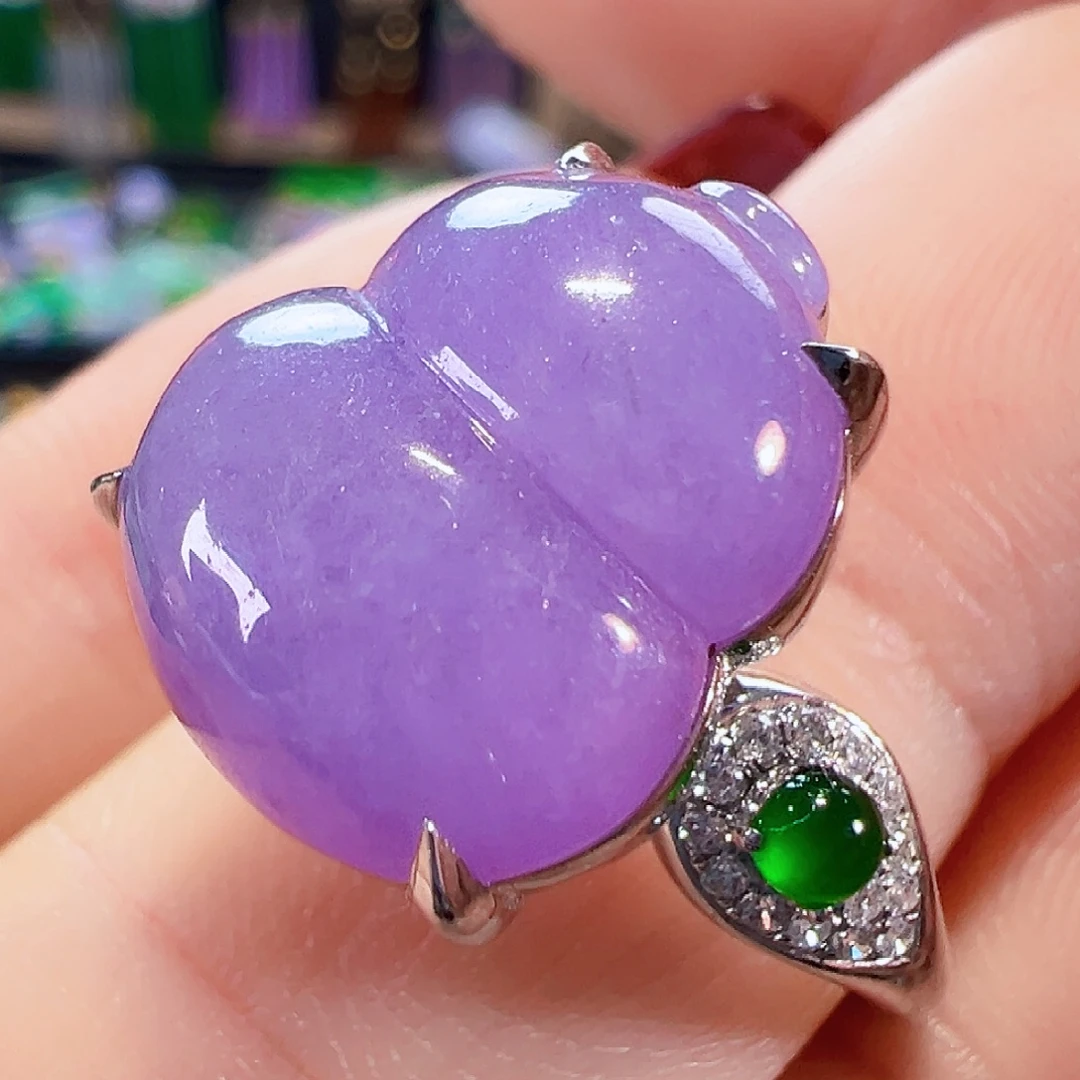 翡翠18K金镶嵌戒指签收后24小时鉴赏期