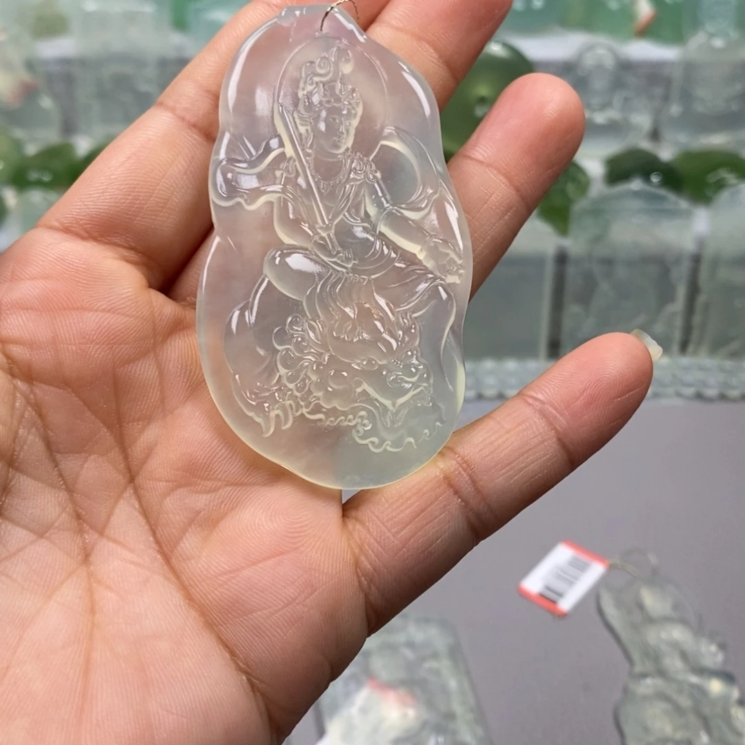 執***著未镶嵌蛇纹石玉颈饰