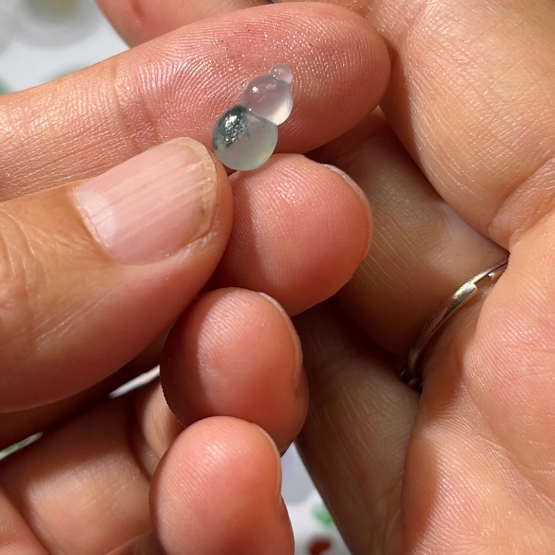 定制翡翠未镶嵌葫芦