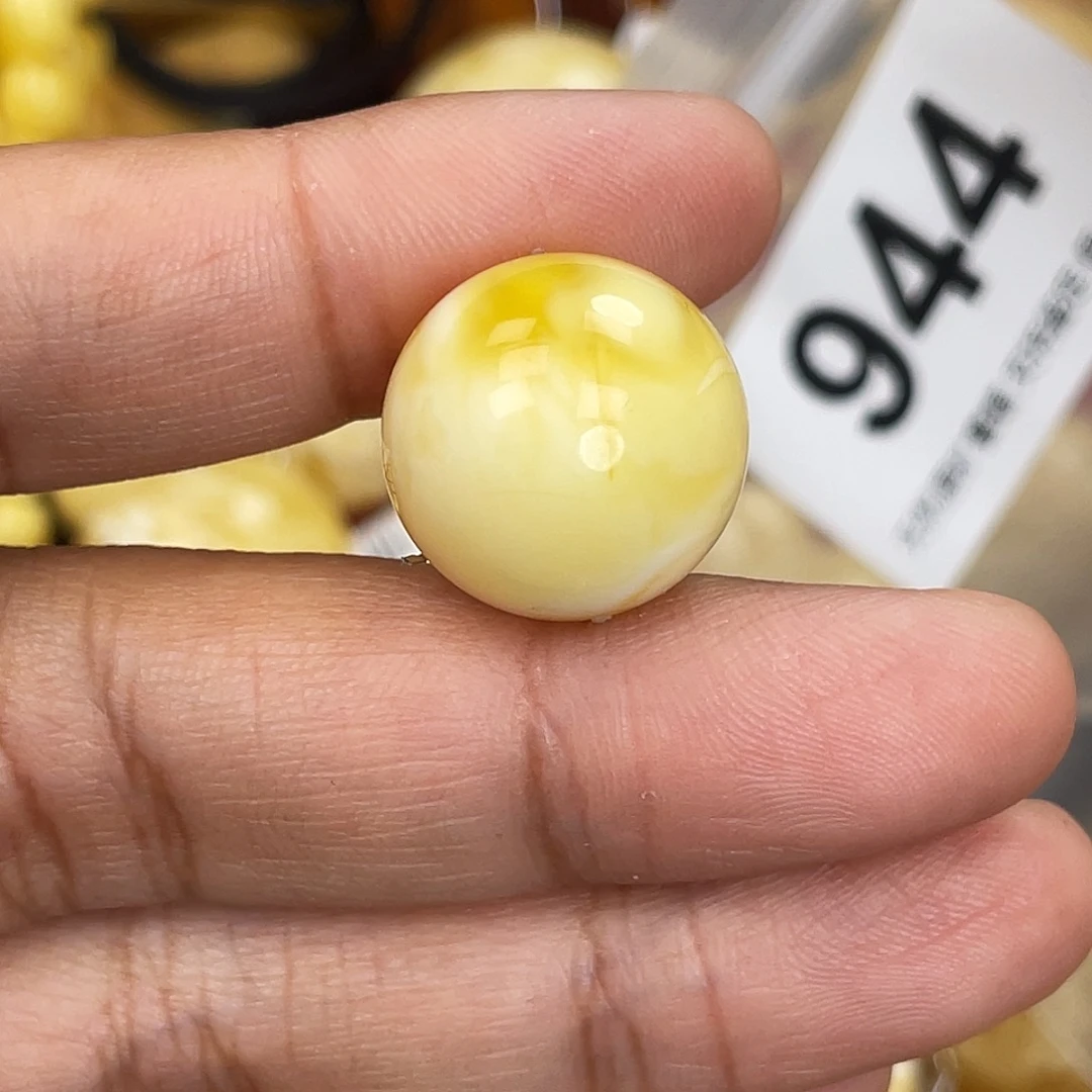 蜜蜡未镶嵌珠宝奇石粉18.2