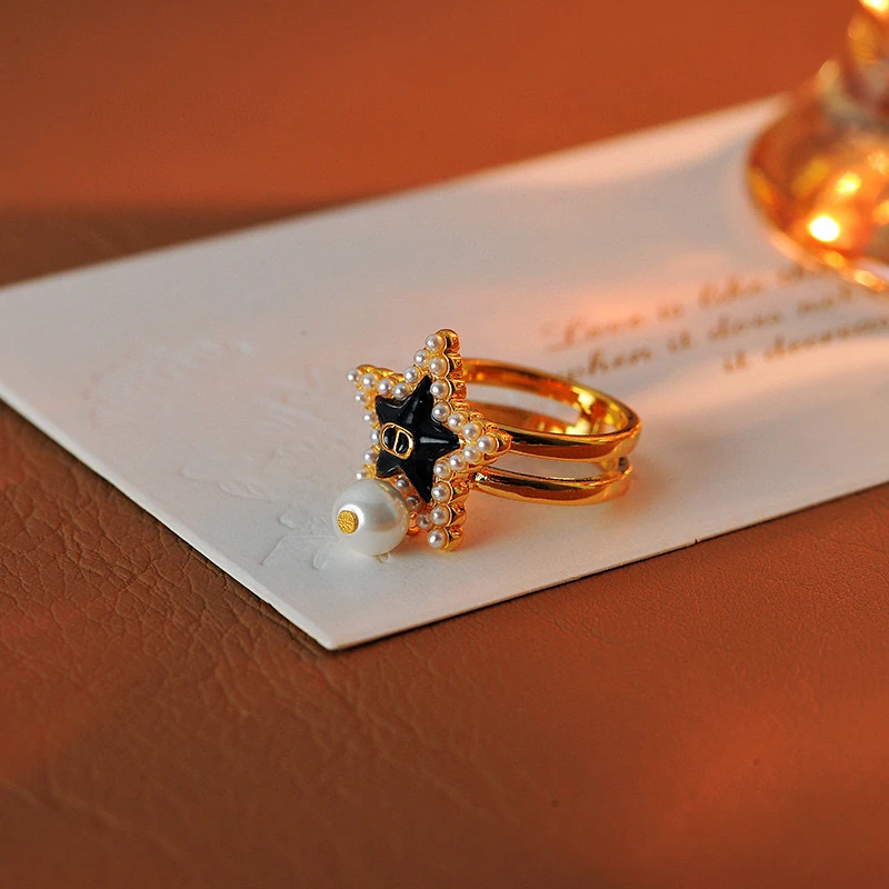 铜合金戒指 1037---新款时尚轻奢五角星黑色经典小众开口戒