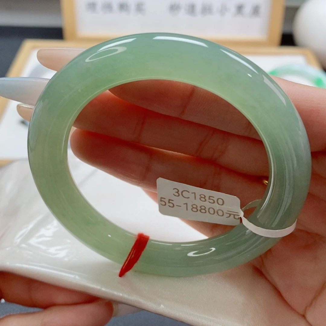 翡翠未镶嵌手镯天然A货翡翠手镯