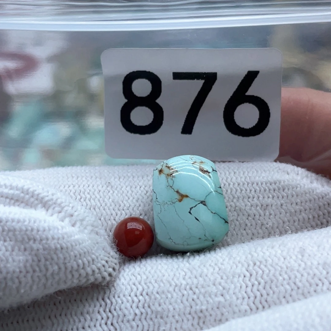 南红玛瑙未镶嵌珠宝奇石