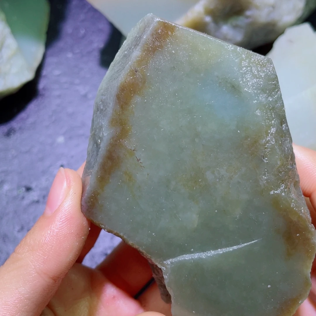 和田玉未镶嵌珠宝半成品