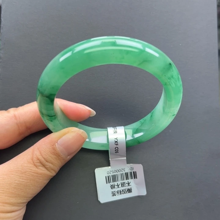 石英质玉（非洲翠）未镶嵌手镯+菩提59.7