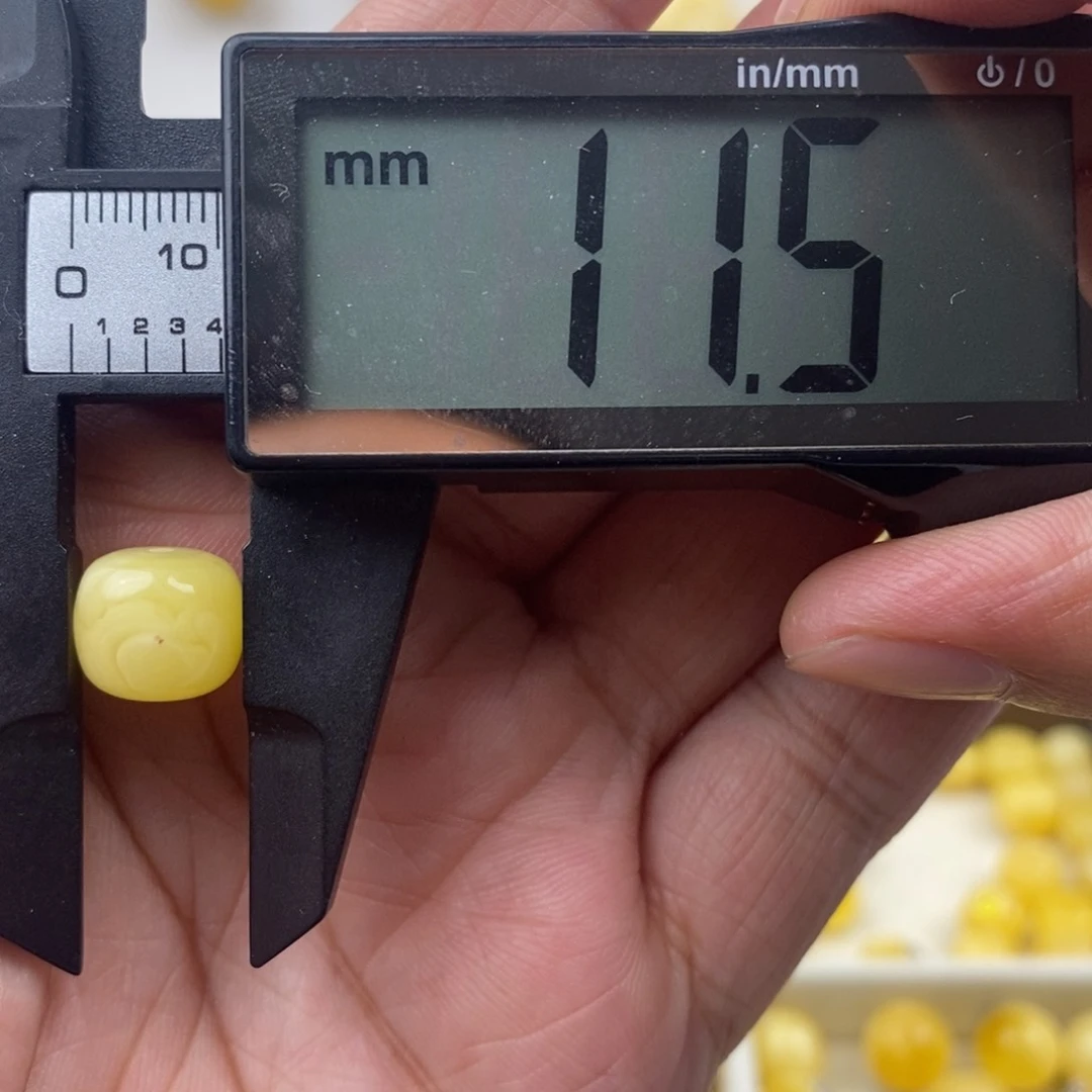 未镶嵌琥珀裸石蜜蜡老型微瑕